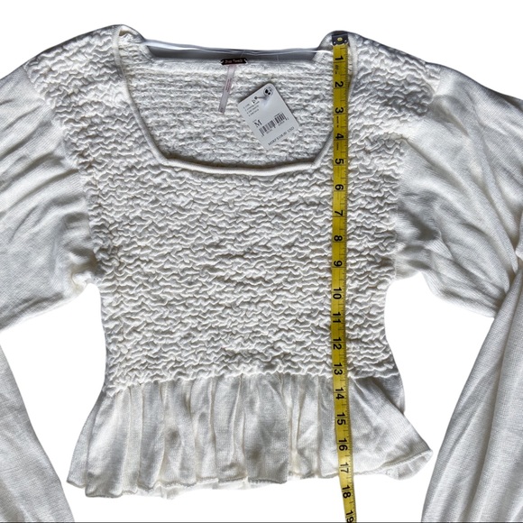 FREE PEOPLE Smocked Peplum Knit Top In Evening Cream Spirit Size M White Boho. - Picture 5 of 9